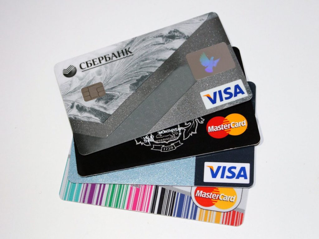 Get the best checking account card and get cash back for it