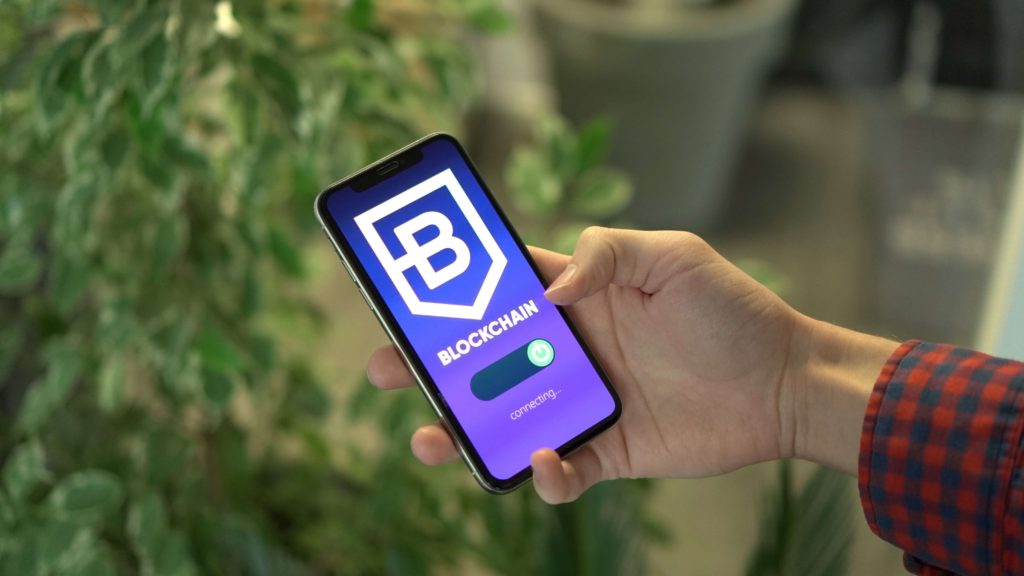 Blockchain on a phone to start using crypto-Bscstation